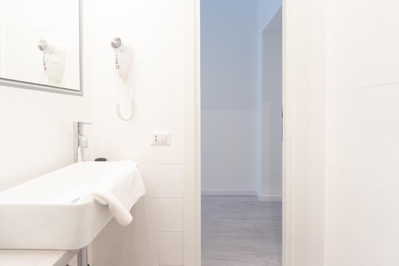 White Gioberti Guesthouse Rome Exterior photo